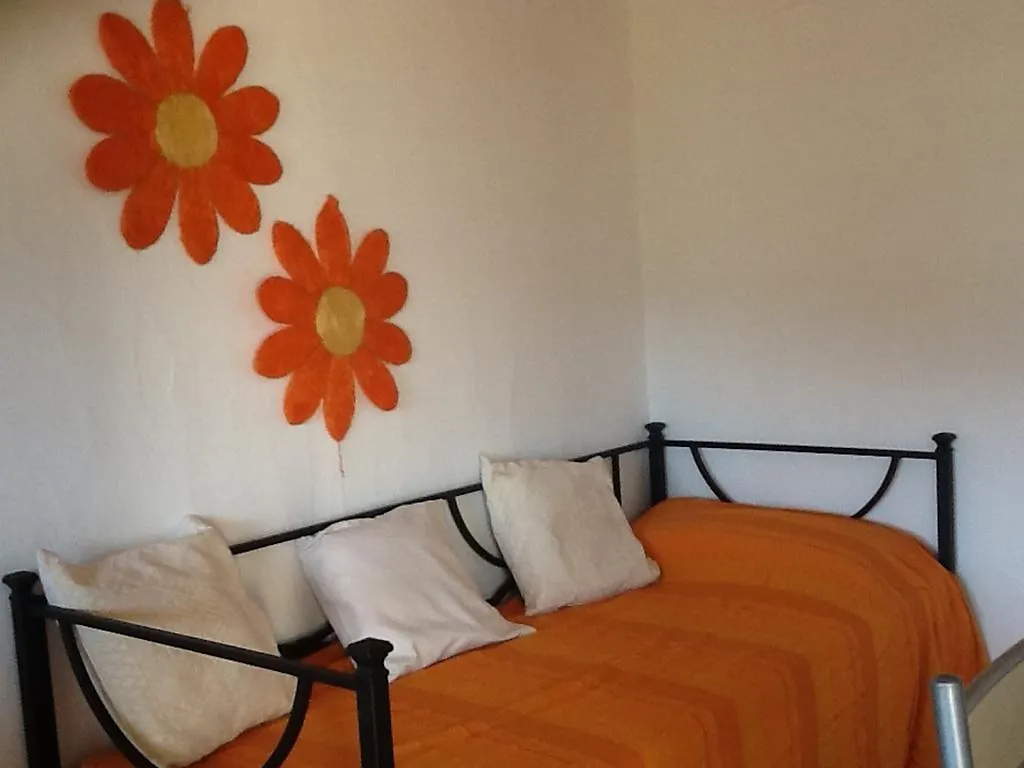 Hotel La Valle Del Mirto San Priamo Prázdninový dům
