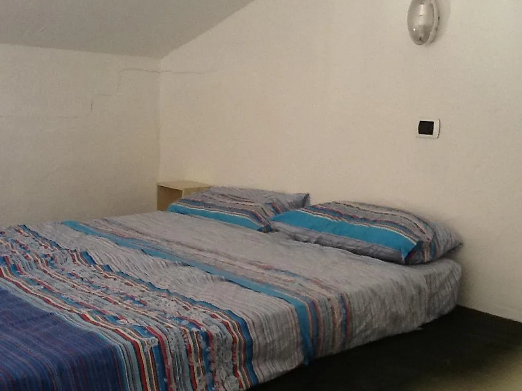 Tatil Evi La Valle Del Mirto Otel San Priamo