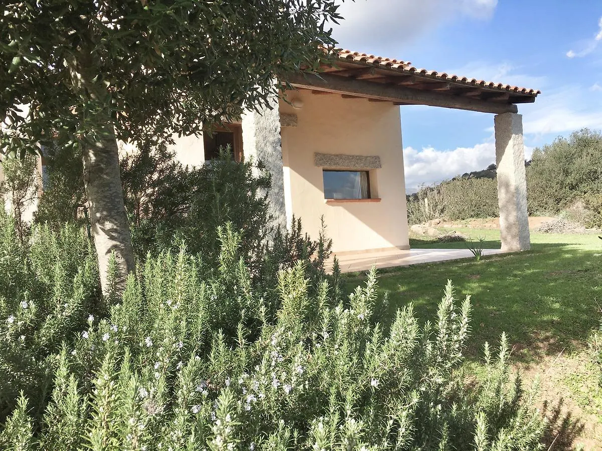 Hotel La Valle Del Mirto San Priamo Prázdninový dům