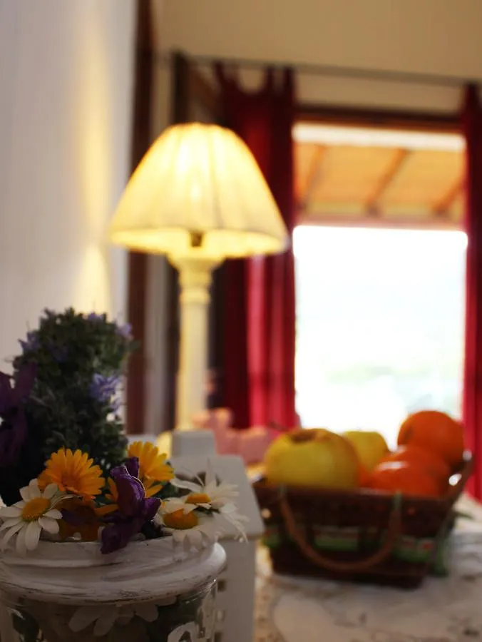 Hotel La Valle Del Mirto San Priamo Prázdninový dům